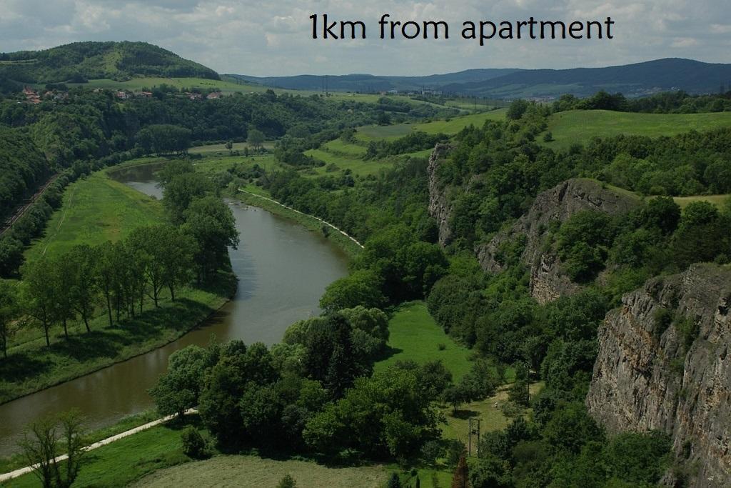 Apartments Zbraslav Prága Kültér fotó