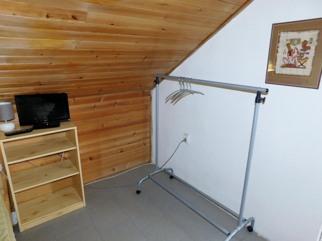 Apartments Zbraslav Prága Kültér fotó
