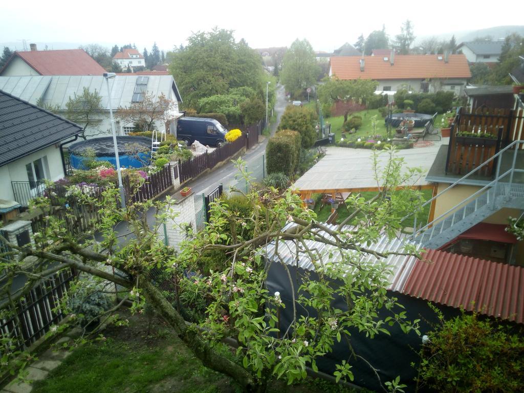 Apartments Zbraslav Prága Kültér fotó