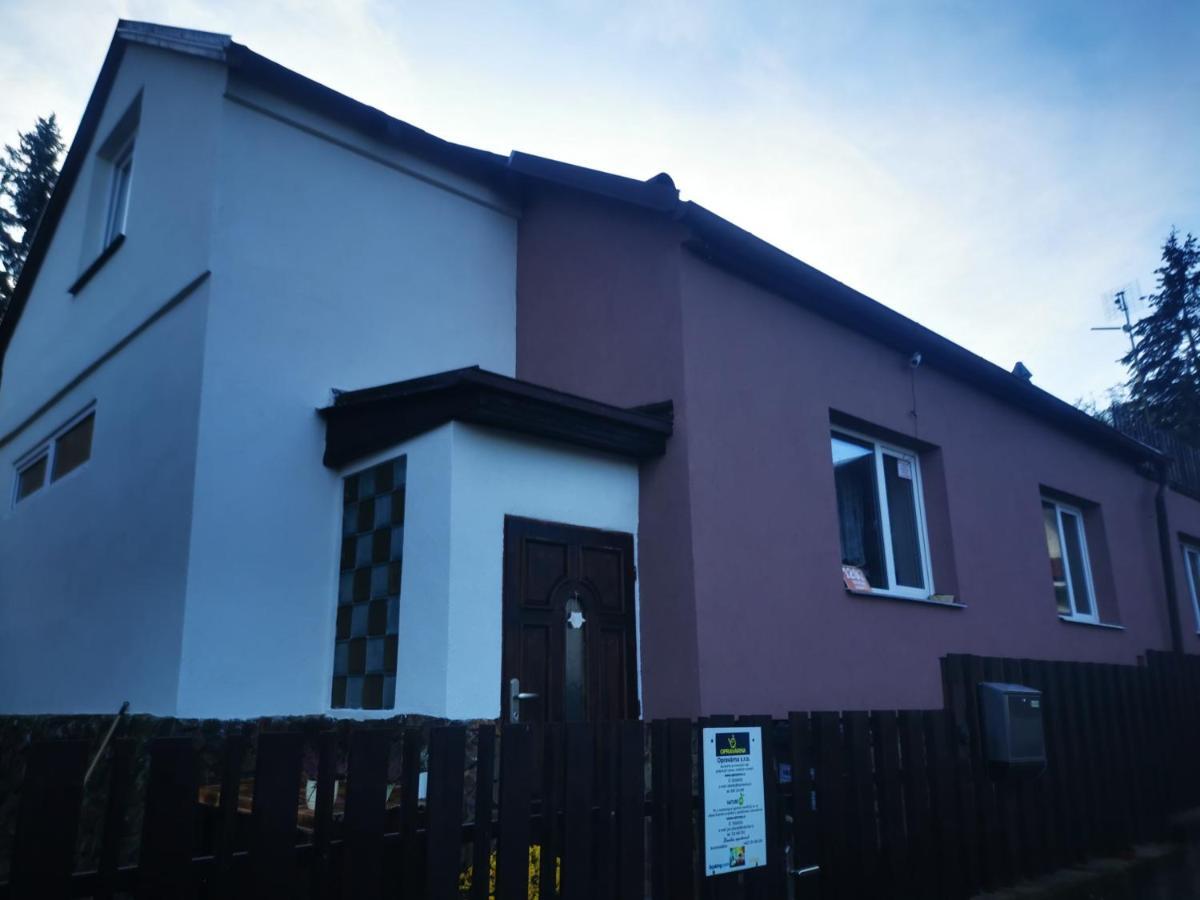Apartments Zbraslav Prága Kültér fotó